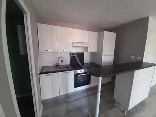 Appartement location à Saint-Jean-d'Angély, Saint-jean-d'angély