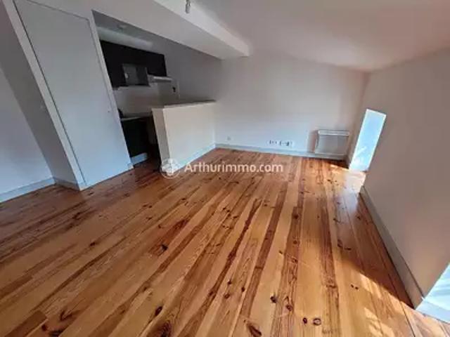 Appartement location à Saint-jean-d'angély, Faubourg d'Aunis