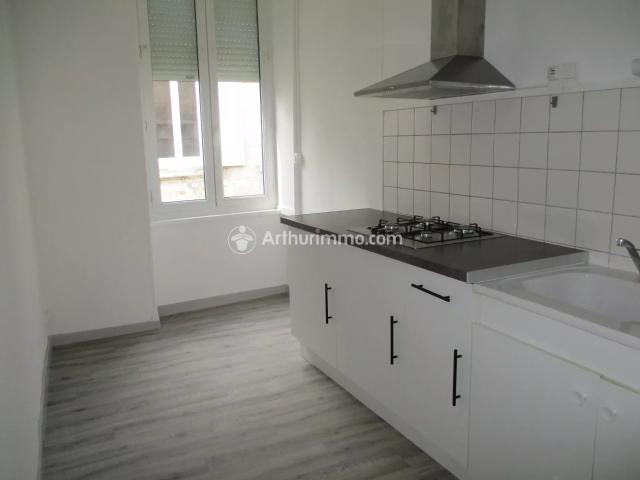 Appartement location à Saint-Jean-d'Angély, Charente-Maritime
