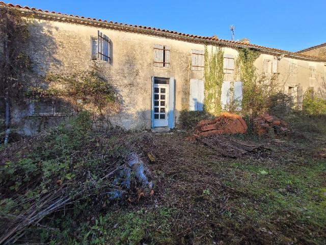 Maison vente à Saint-Jean-d'Angély, Saint-jean-d'angély