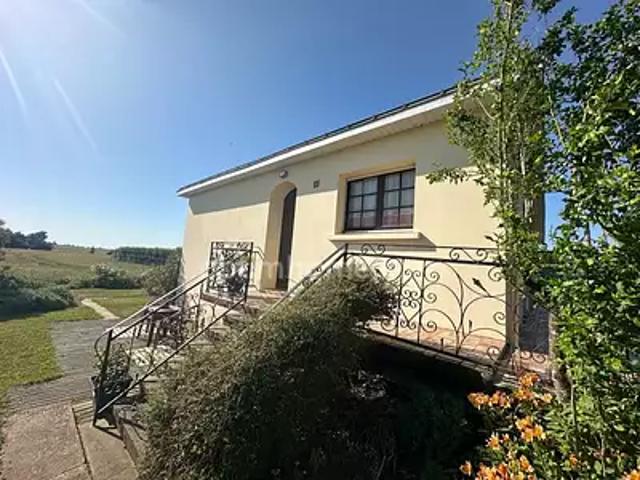 Maison vente à Fontenay-le-Comte, Saint-jean-de-beugné