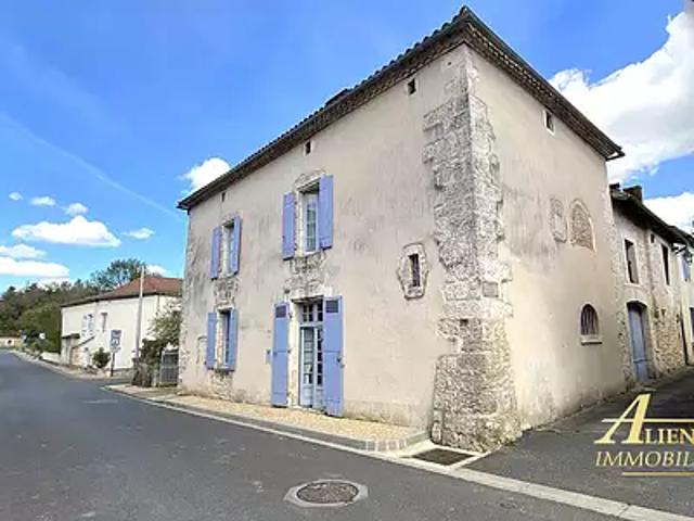 Maison vente à Nontron, Saint-jean-de-côle