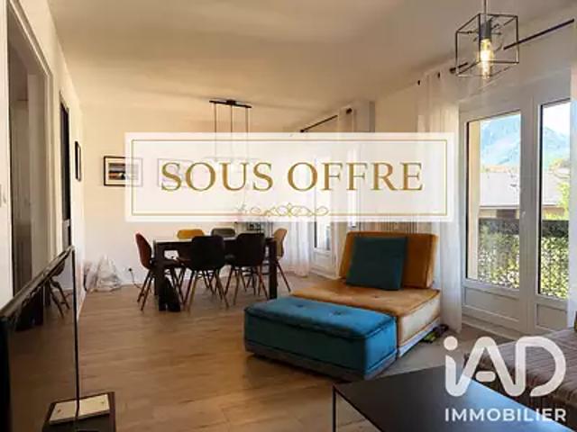 Appartement vente à Saint-Pierre, Saint-Jean-de-Maurienne