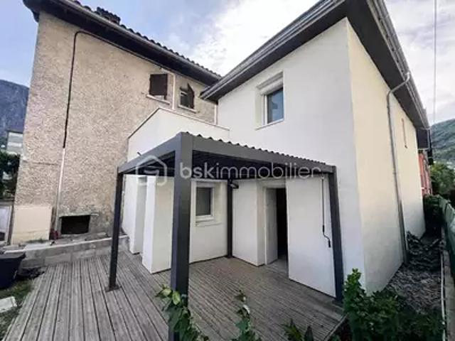 Maison vente à Saint-Pierre, Saint-Jean-de-Maurienne