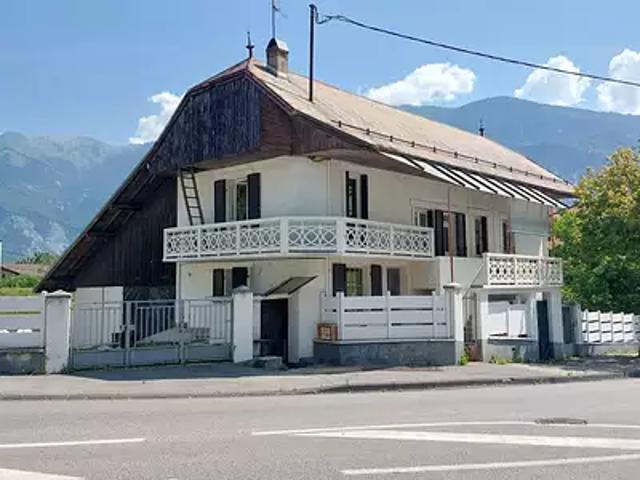 Maison vente à Saint-Pierre, Saint-Jean-de-Maurienne