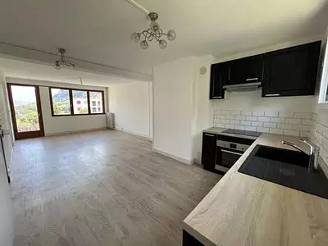 Appartement location à Saint-Jean-de-Maurienne, Saint-jean-de-maurienne