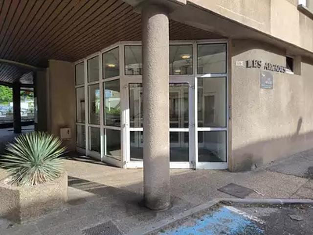 Appartement vente à Margiriat, Saint-Jean-de-Muzols