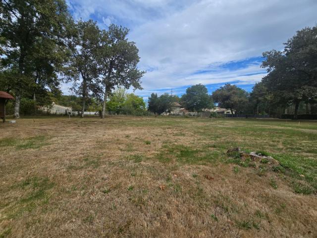 Terrain vente à Bordeaux, Saint-jean-d'illac