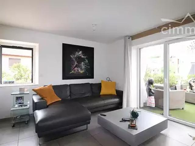 Appartement vente à Saint-Jeoire-Prieuré, Savoie