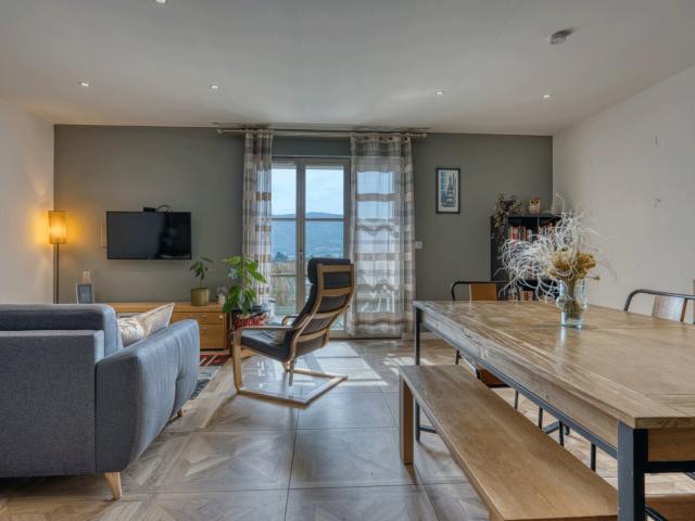 Duplex vente à Chambéry, Saint-jeoire-prieuré