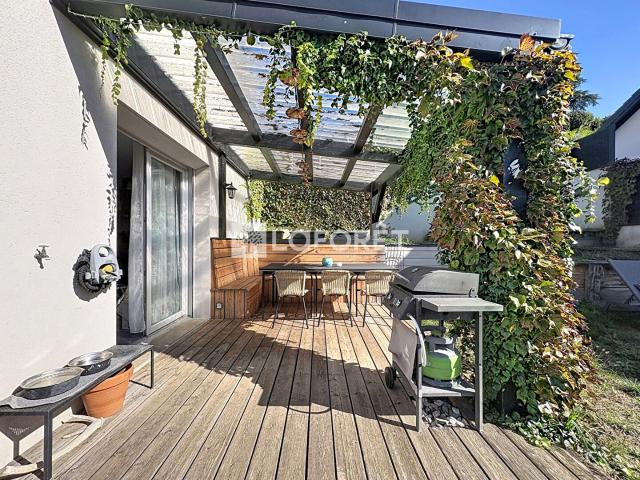 Appartement vente à Saint-Jeoire-Prieuré, Savoie