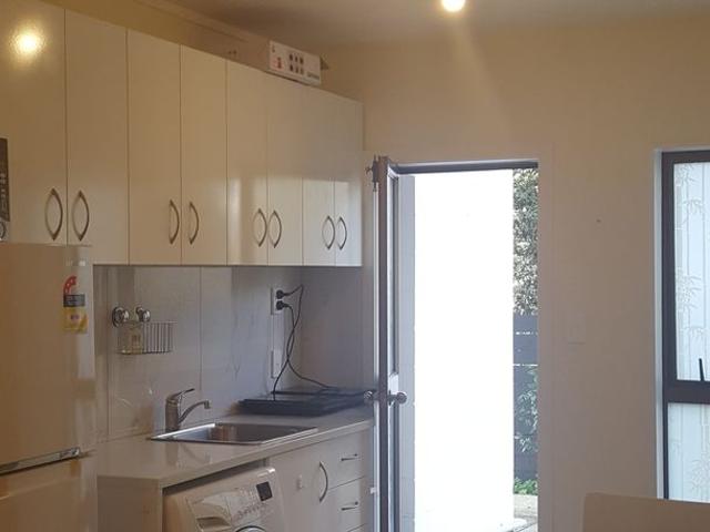 Property for rent in Stonefields, Ōrākei