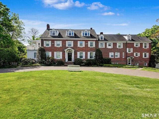 Condo for sale in New Canaan, Connecticut