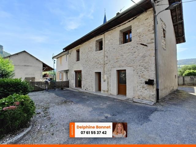 Maison vente à Grenoble, Saint-joseph-de-rivière