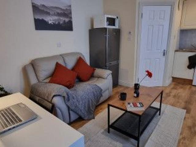 Room to rent in Bluebell, North Tipperary