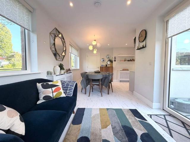 House to rent in Saint Joseph's, Ongar