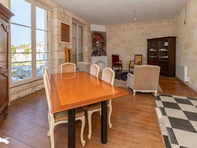 Maison vente à Saint-julien-beychevelle