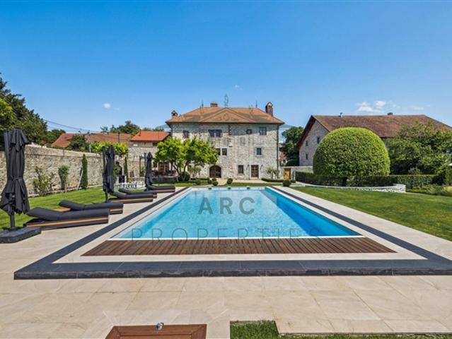 Immobilie kaufen in Soral