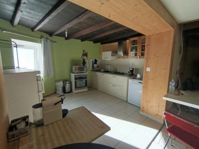 Maison vente à Saint-Julien-la-Vêtre, Vêtre-sur-Anzon
