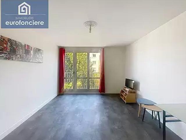Appartement vente à Saint-Julien-les-Villas, Aube