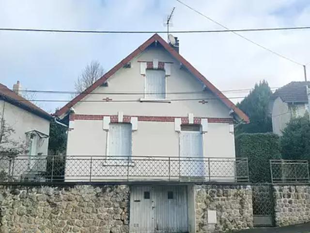 Maison vente à Rochechouart, Saint-junien