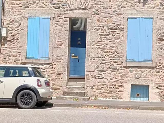 Maison vente à Rochechouart, Saint-junien