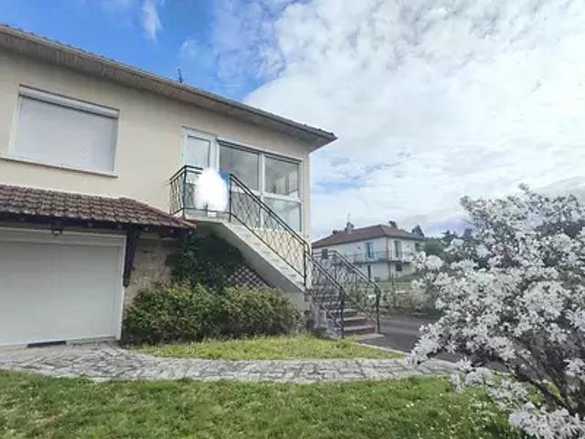 Maison vente à Rochechouart, Saint-junien