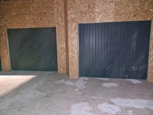 Garage location à Roanne, Saint-just-en-chevalet