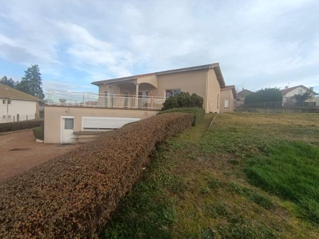 Maison vente à Roanne, Saint-just-la-pendue