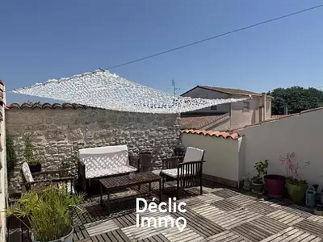 Maison vente à Luzac, Saint-Just-Luzac