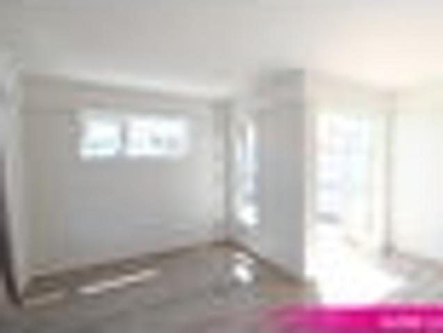 Townhouse for rent in Otakou