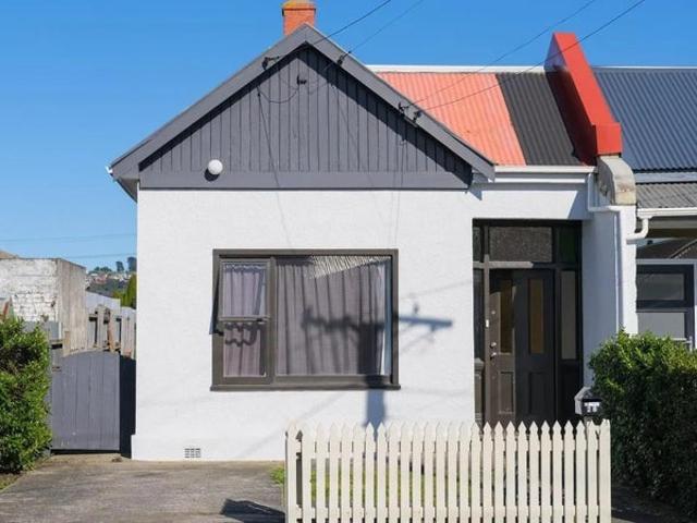 House for rent in Otakou