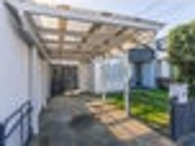 House for rent in Otakou