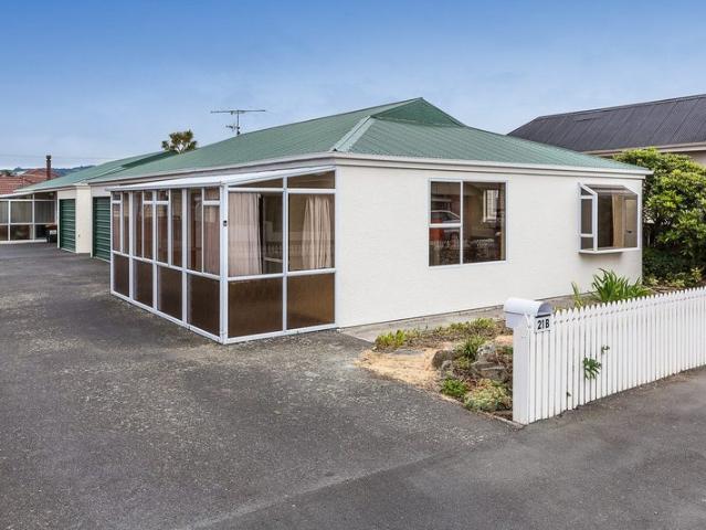 House for rent in Otakou