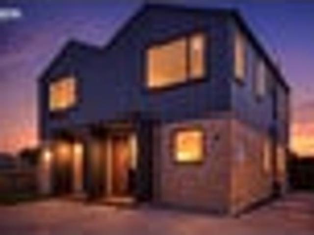 Townhouse for rent in Otakou
