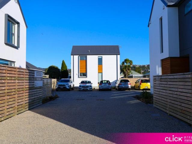 House for rent in Otakou