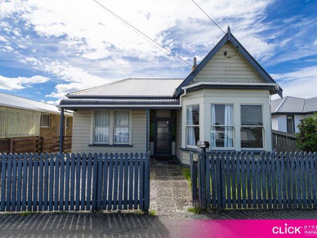 House for rent in Otakou