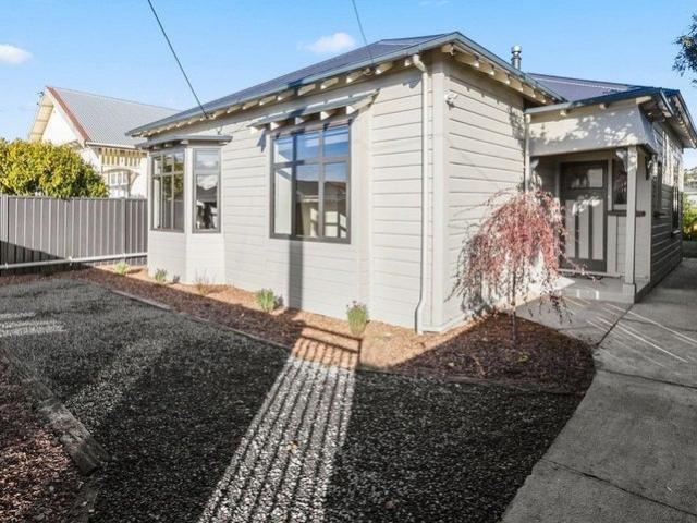 House for rent in Otakou