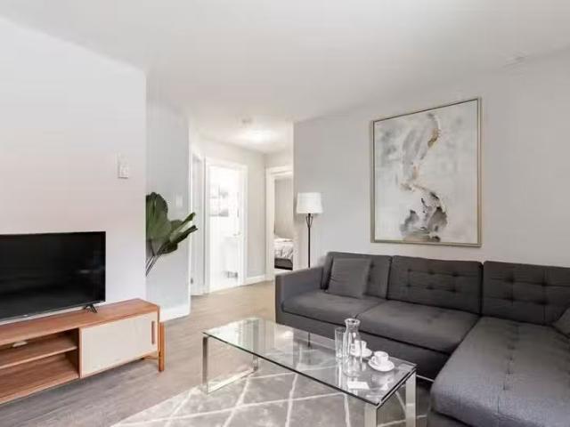 Condo for rent in St. Leonard's, Quebec