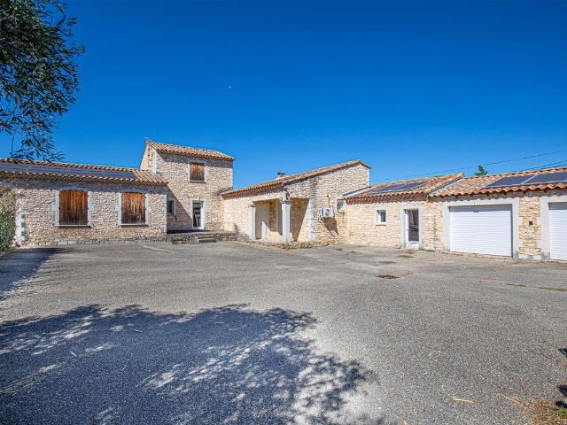 Villa vente à Saint-Laurent-des-Arbres, Gard