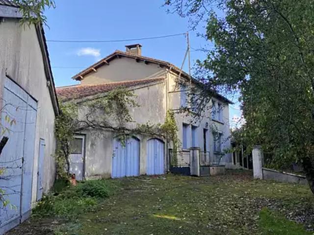 Maison vente à Angoulême, Saint-laurent-des-combes