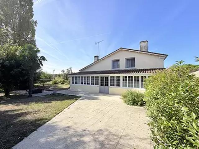 Maison vente à Le Moulin, Saint-Laurent-des-Combes