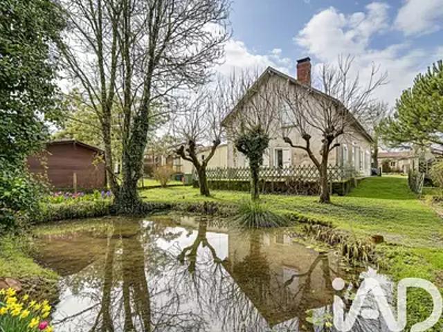 Maison vente à Poumeyrie, Saint-Laurent-des-Hommes