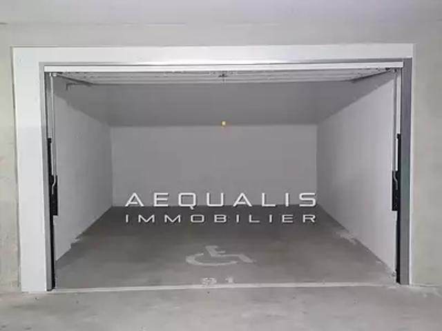 Garage location à Saint-laurent-du-var