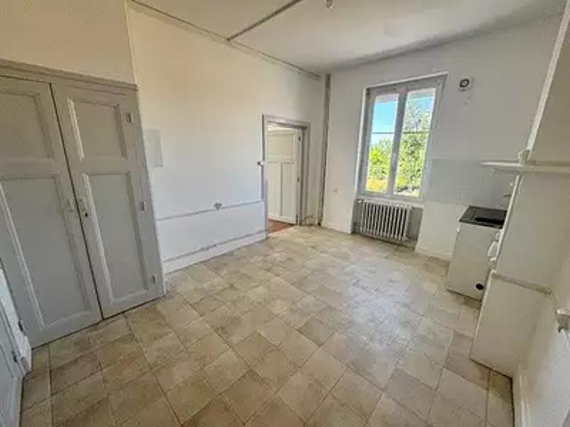 Appartement location à Montbrison, Saint-laurent-la-conche
