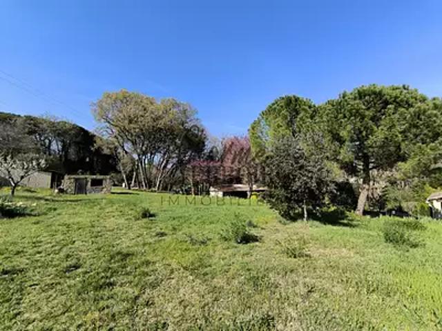 Terrain vente à Nîmes, Saint-laurent-la-vernède