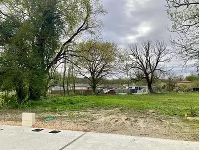 Terrain vente à Lesparre-Médoc, Saint-laurent-médoc