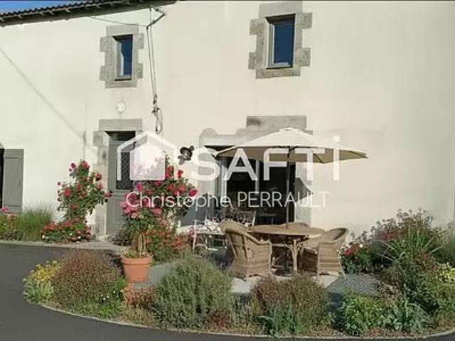 Maison vente à La Roche-sur-Yon, Saint-laurent-sur-sèvre