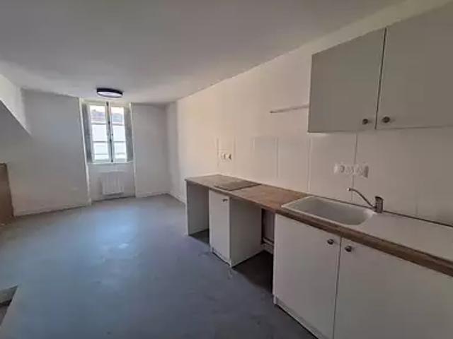Appartement location à Chaussac, Saint-Laurent-sur-Sèvre