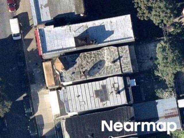 House for sale in The Bronx, Arverne